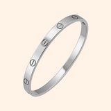 June | Elegant Bracelet